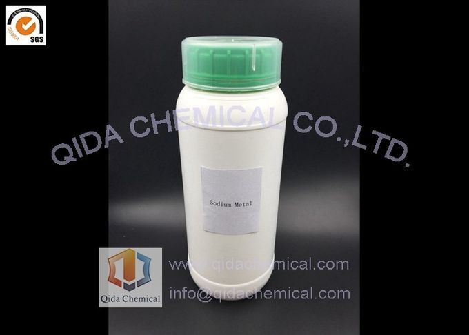 Metal químico CAS 7440-23-5 do sódio dos aditivos para a indústria metalúrgica